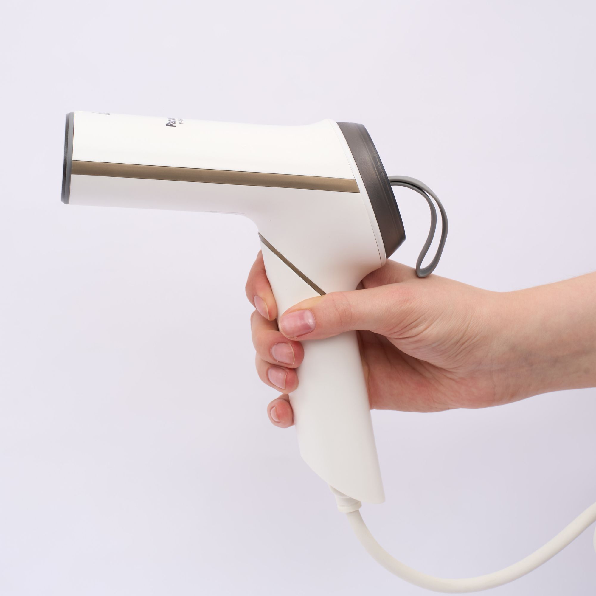 Ручной парогенератор Panasonic NI-GHD011AW